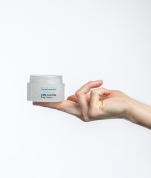 Time control day cream